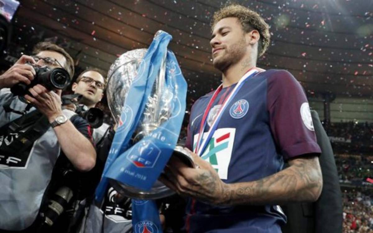 ¡Un equipo soñado! France Football publica su 11 ideal de los últimos 10 años