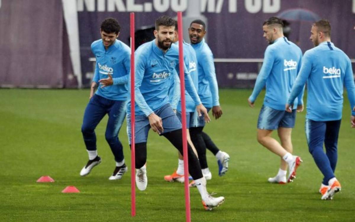 El gesto de Messi, la broma de Piqué y la soledad de Cillessen: Así fue el último entrenamiento del Barcelona