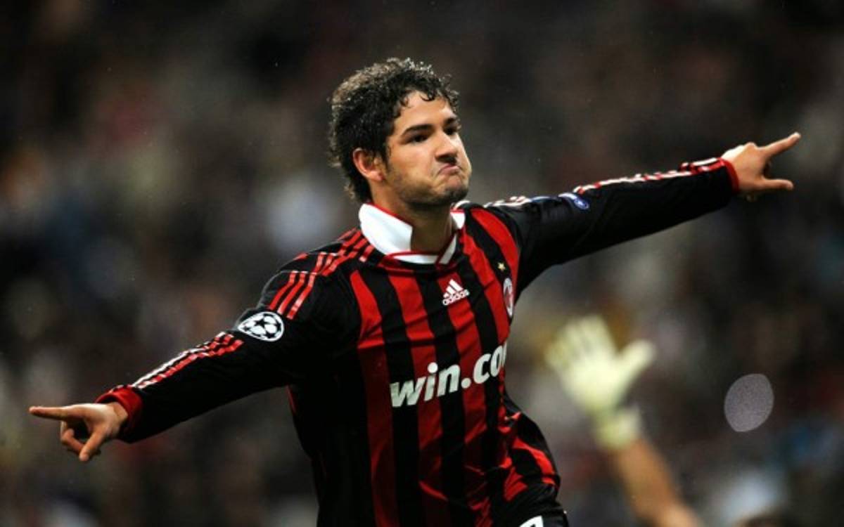 Los 15 jugadores prematuros mejor fichados en la historia del fútbol