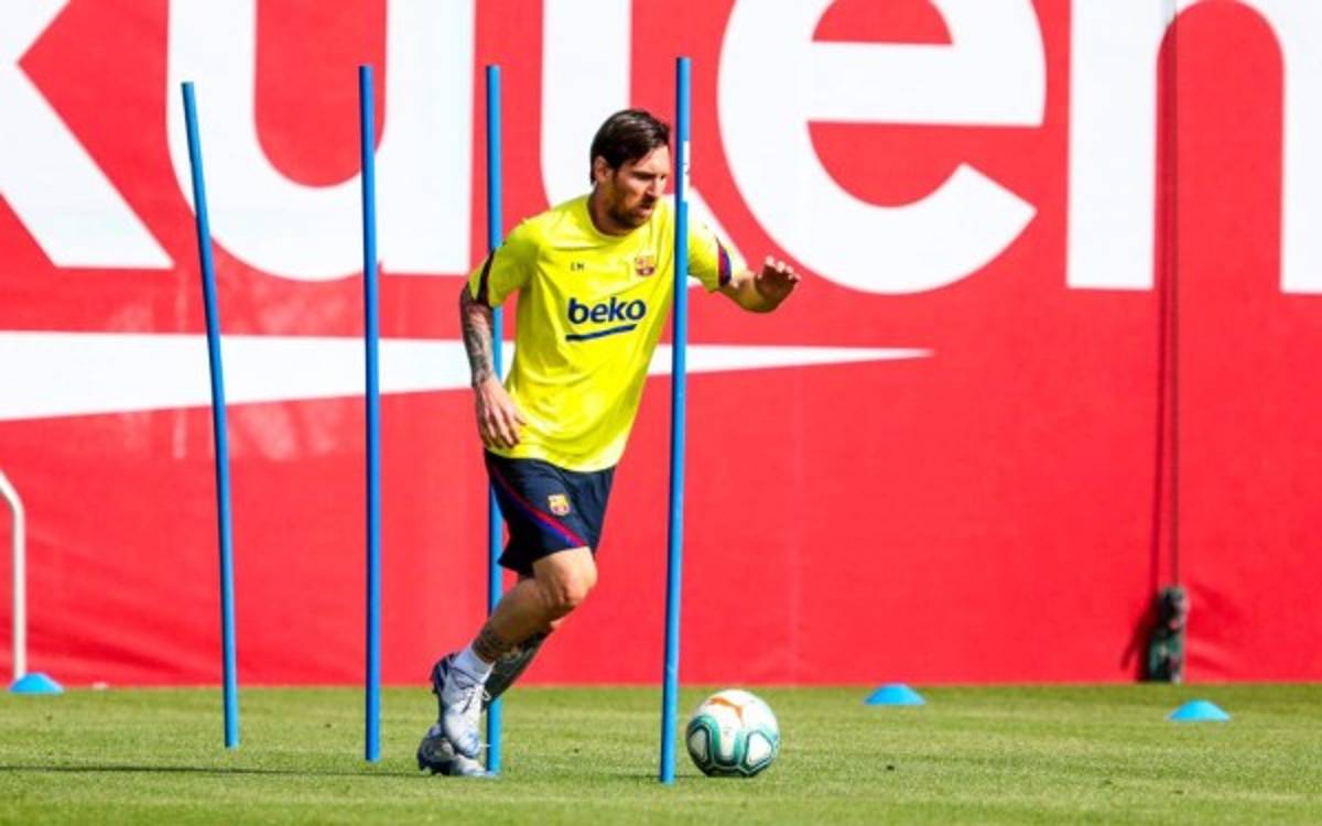 Con protocolos 'anticoronavirus' e individual: Messi y Barcelona realizaron el primer entrenamiento