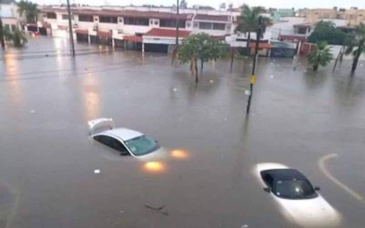 La tormenta Iota golpea a Colombia; Cartagena de Indias, bajo el agua