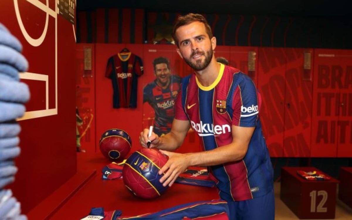 Así fue la presentación de lujo de Pjanic con el Barcelona; le regalaron un auto de lujo