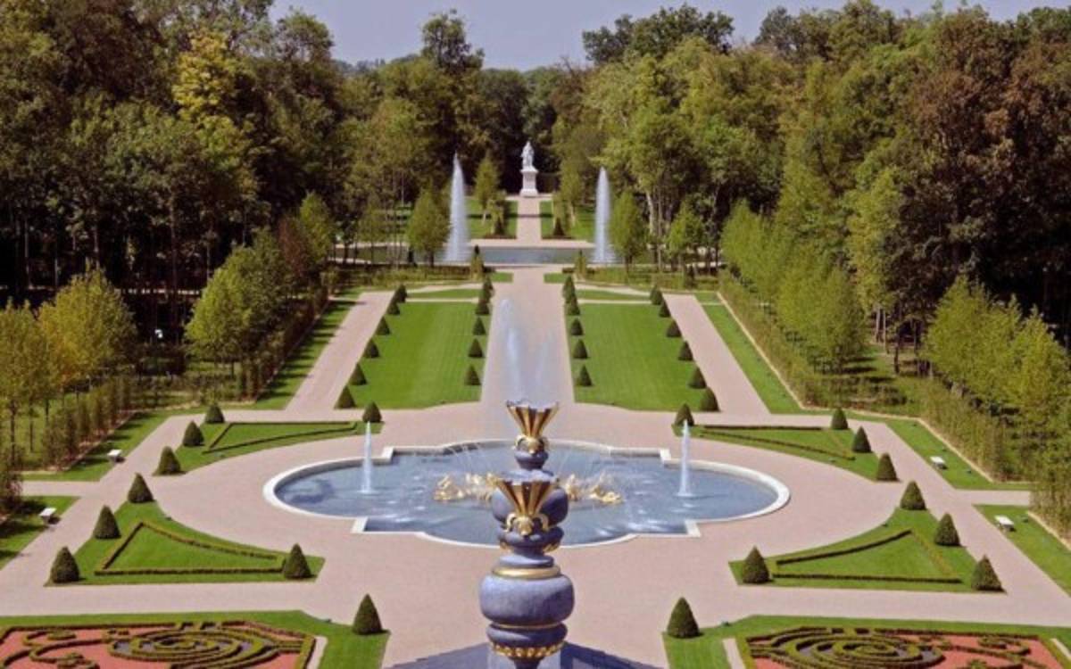 Príncipe que desea comprar al Newcastle es dueño de la casa más cara del mundo