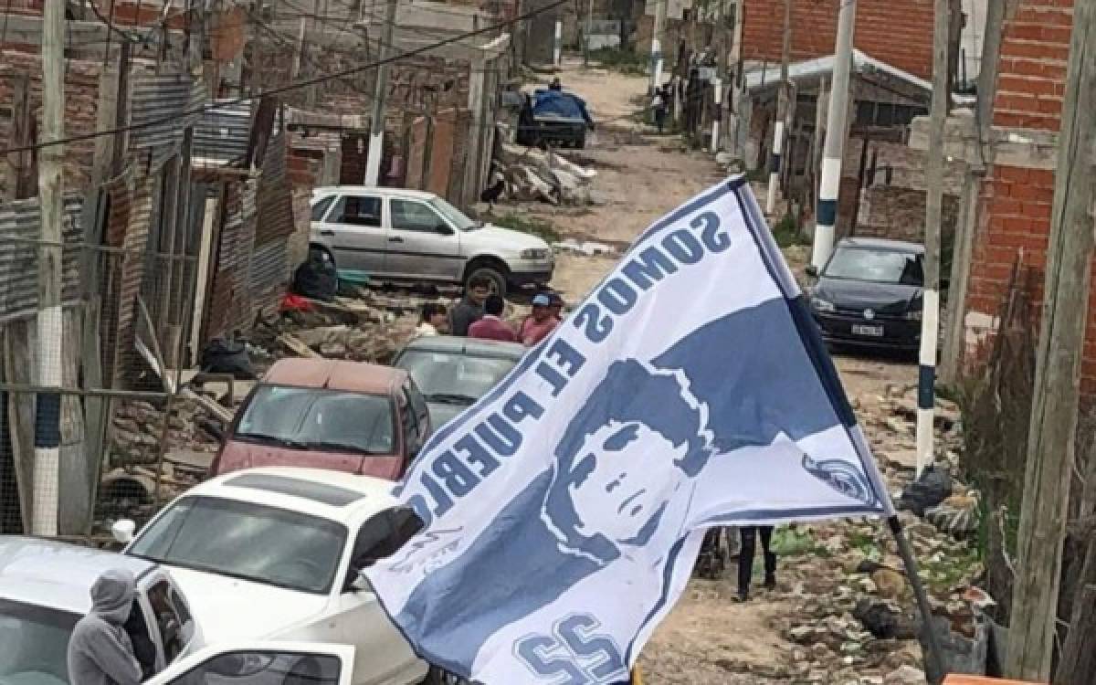 Así luce ahora la primera casa donde creció Maradona; vivir en el barrio era una actividad de alto riesgo