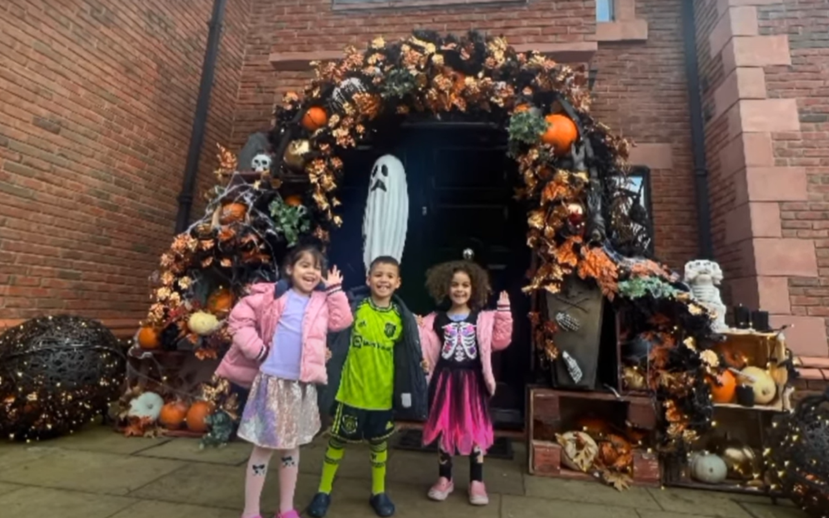 Brujas, fantasmas y calaveras: así luce la mansión del terror de Cristiano Ronaldo para Halloween