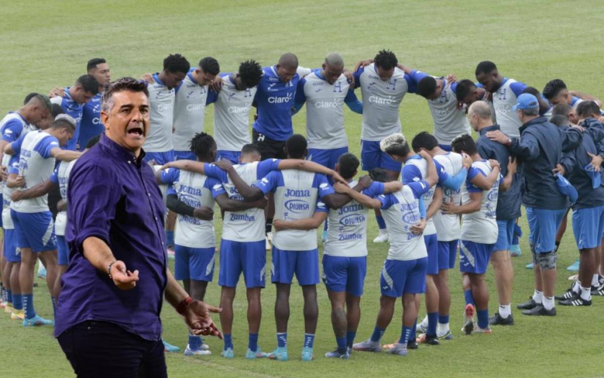 ¿Continuará Diego Vázquez al frente de la selección de Honduras? Fenafuth se pronuncia y Municipal de Guatemala lo espera