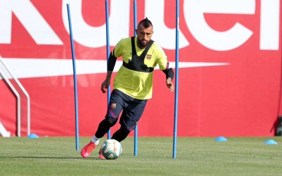 Con protocolos 'anticoronavirus' e individual: Messi y Barcelona realizaron el primer entrenamiento