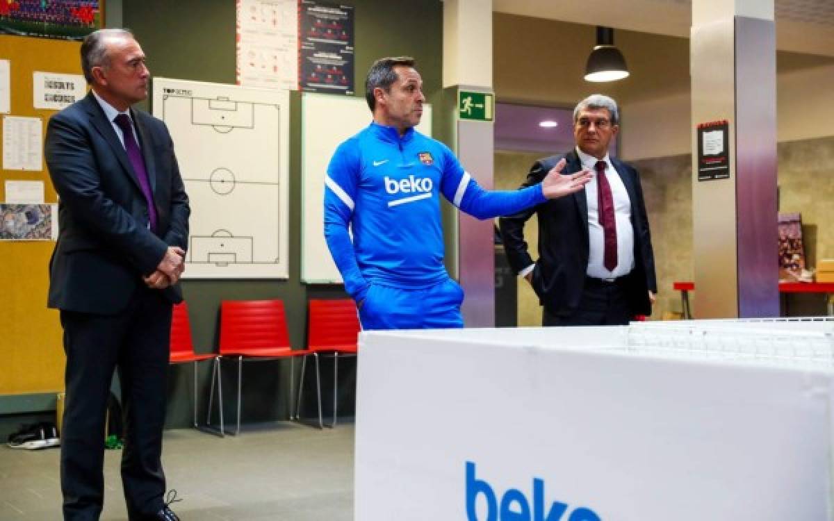 Así fue el primer entreno del Barcelona post Koeman y con el nuevo DT: ¿Mal gesto de Laporta?