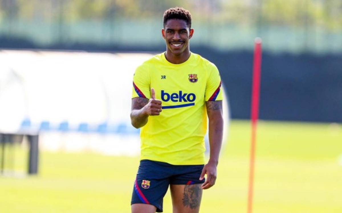 Con protocolos 'anticoronavirus' e individual: Messi y Barcelona realizaron el primer entrenamiento