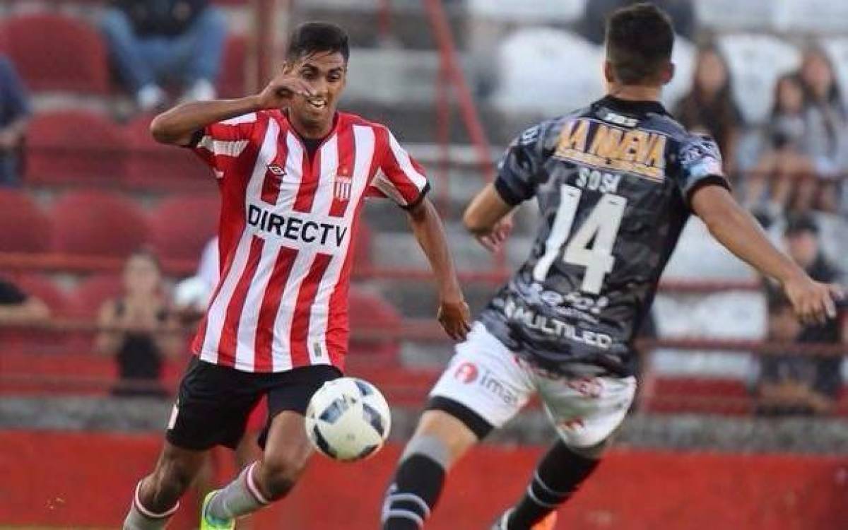 Nahuel Luna logró debutar con el Independiente, pero no apareció más. Nelson Vivas le cumplió el sueño.
