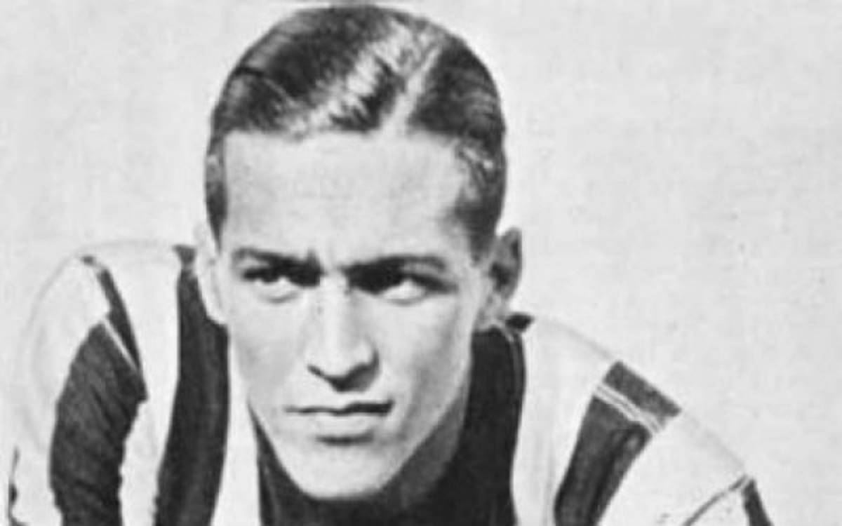 'Mágico' González de los 22 futbolistas más fascinantes según libro argentino