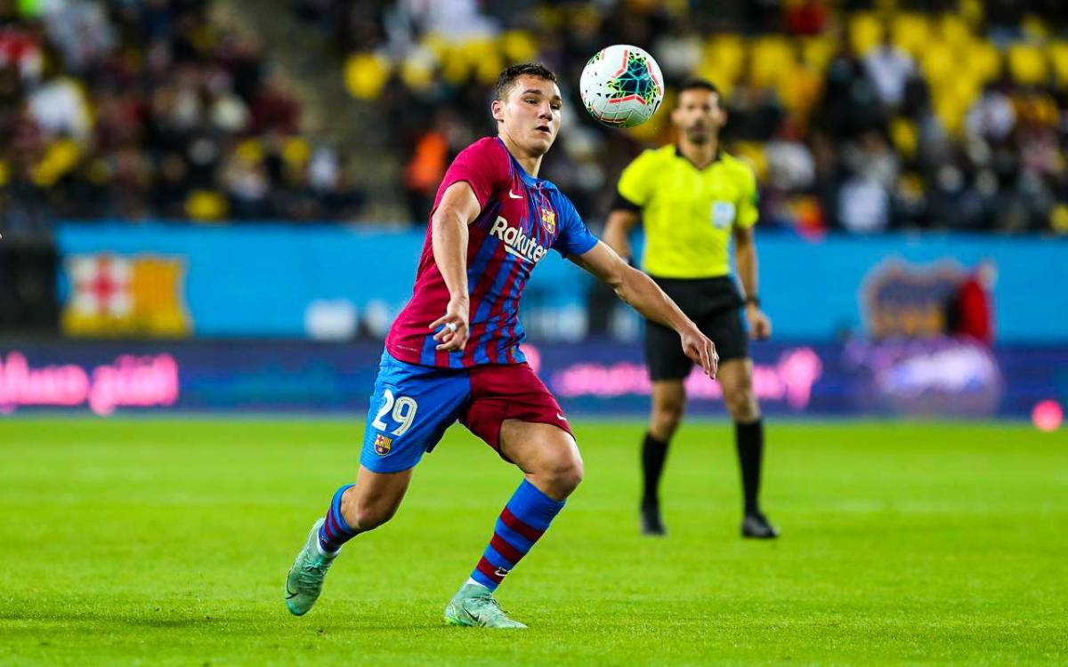 NO SE VIO EN TV: El enfado de Dani Alves en su debut, la imagen de Coutinho que recordó a Maradona y el festejo de Boca Juniors