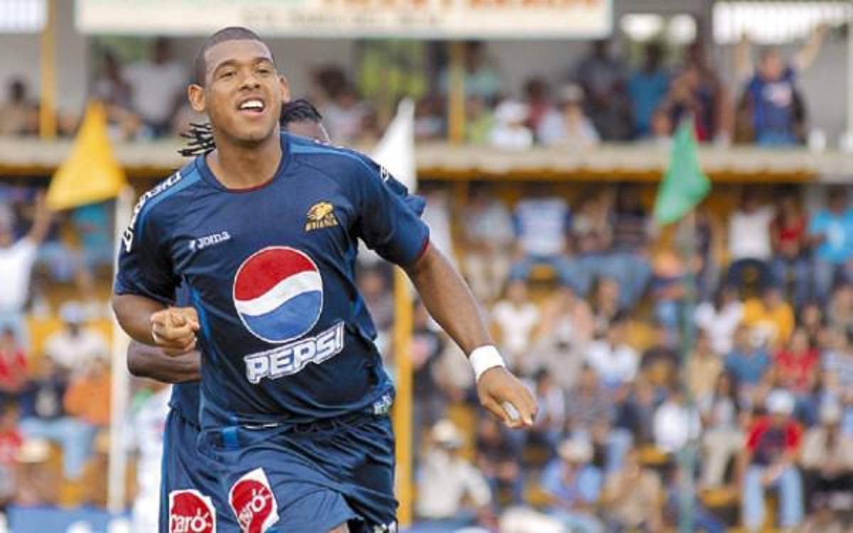 TOP 25: Roberto Moreira anota otro doblete en Honduras y se acerca a los 100 goles: ¿Quiénes son los extranjeros goleadores?
