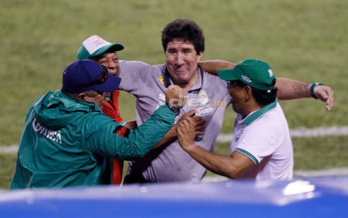 NO VISTE EN TV: El eufórico festejo de Vargas, la celebración en el camerino y la frustración en Motagua