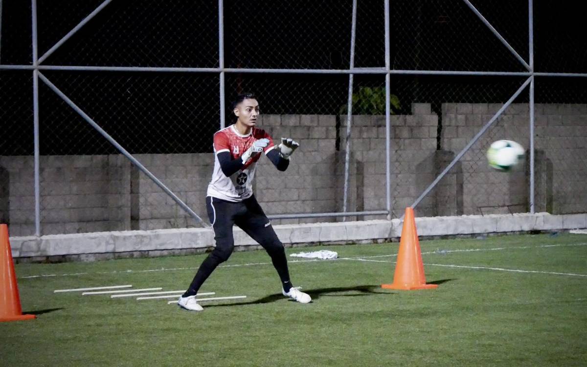 20 futbolistas que creíste retirados, pero jugarán en la Liga de Ascenso de Honduras en esta temporada