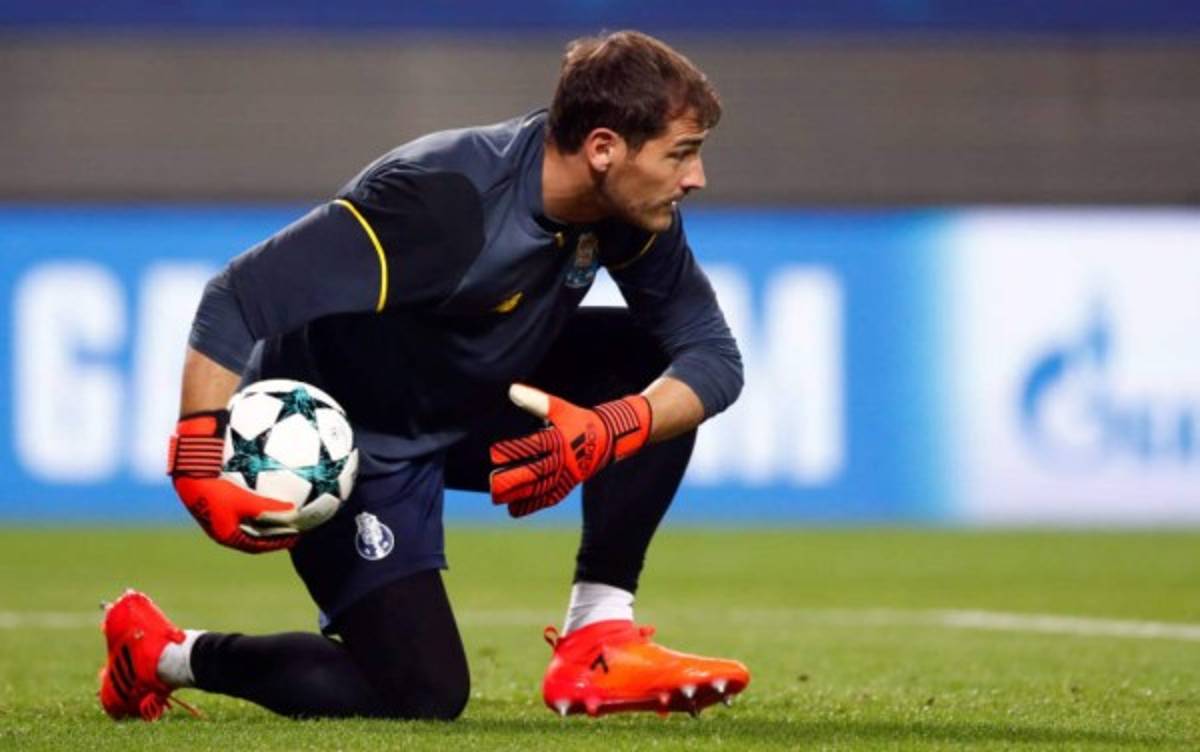 ¿Y Cristiano? La UEFA revela su 11 histórico con sorpresiva delantera