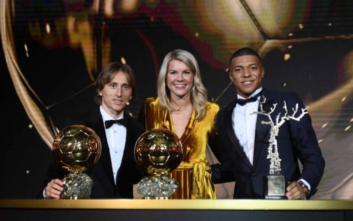 Balón de Oro 2018: El beso de Griezmann con Mbappé y la belleza de Ada Hegerberg