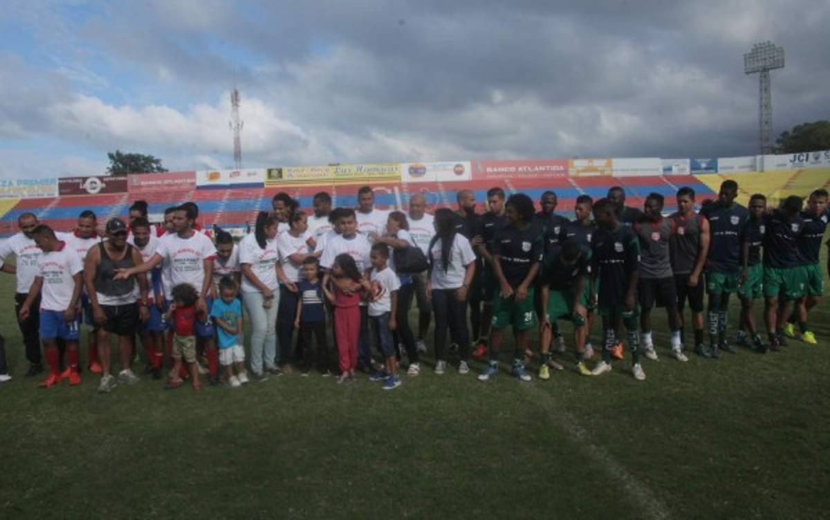 FOTOS: Arnold Peralta vivirá por siempre en el corazón del Murcia y del Vida