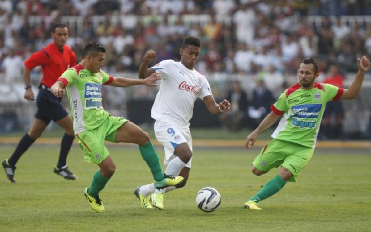 ¡Cuatro sobrevivientes! Las imágenes de la final que disputaron Olimpia y Marathón hace siete años