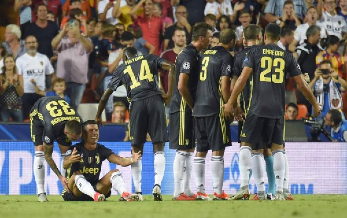 FOTOS: Cristiano Ronaldo se marcha del campo expulsado y llorando