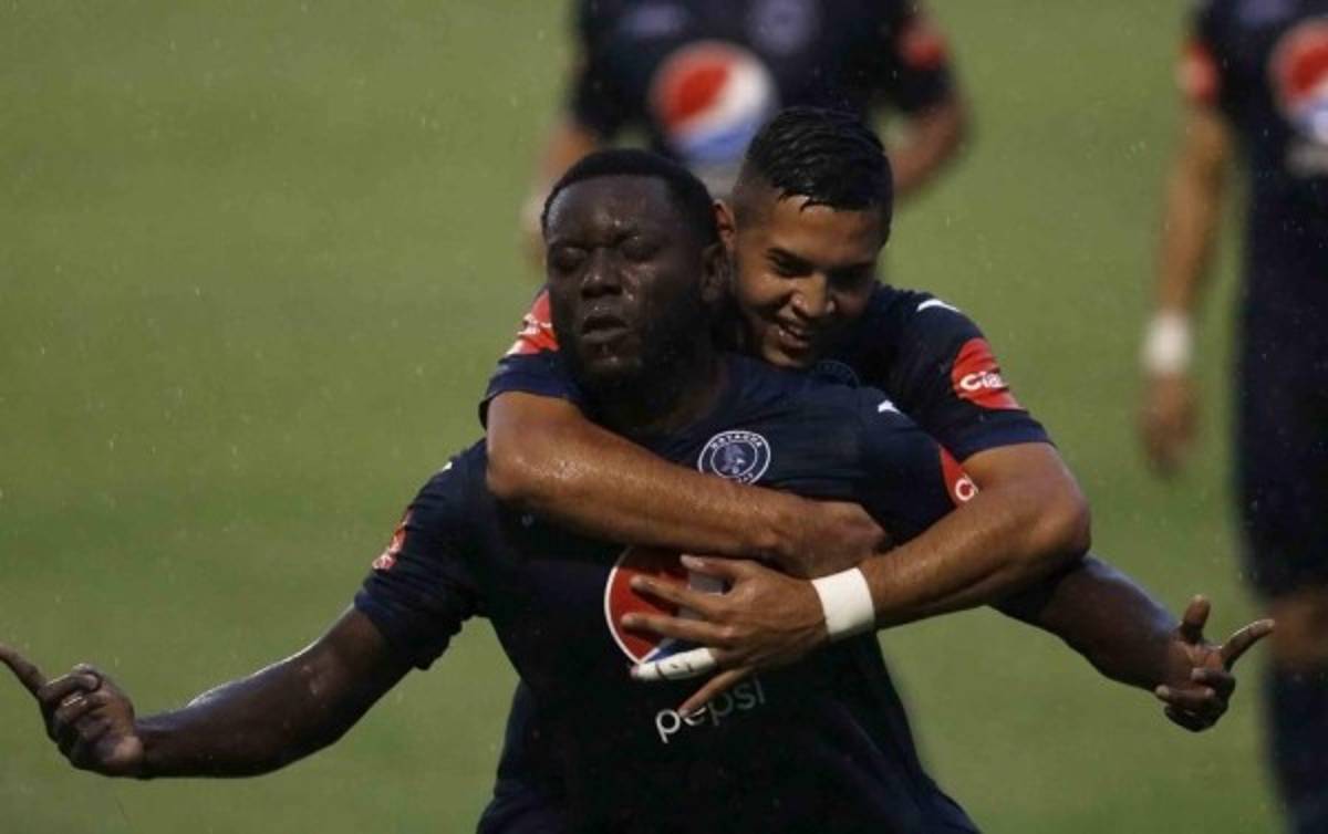 ¡Un 11 titular de lujo! Así le apuesta Ponce Morazán a Motagua en la final ante Olimpia