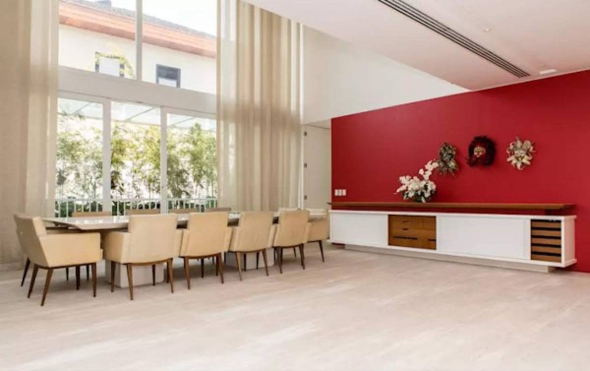 ¿En la quiebra? Así es la casa de Ronaldinho, una de las más increíbles en Brasil