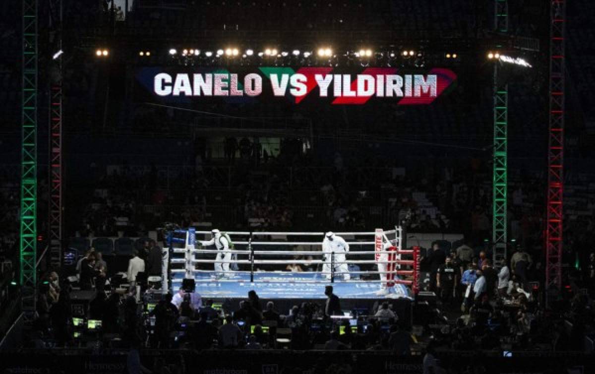 Fotos: El show de J Balvin, el abrazo con el Canelo Álvarez y el invitado de lujo en el Hard Rock Stadium