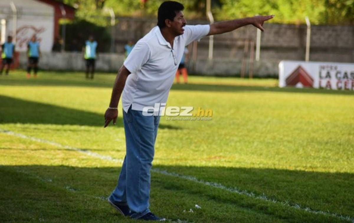 Carlos Martínez: 'Debemos sacar la cara y prepararnos para el siguiente partido”