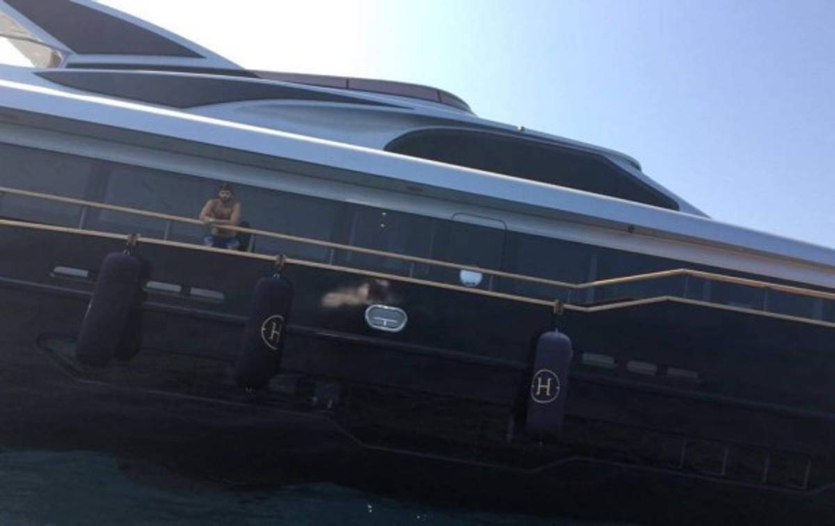 Fotos: El megayate de Benzema y otras locuras de los cracks en vacaciones