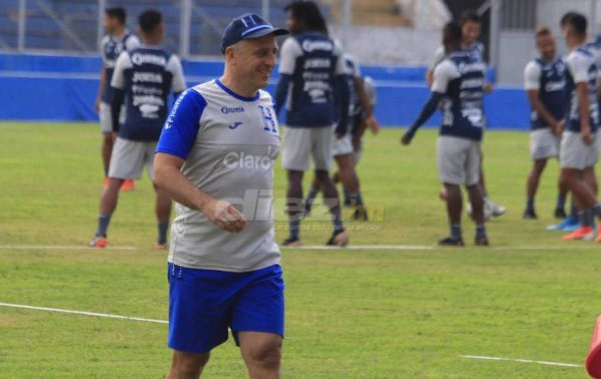 Flashazos: Un Fabián Coito feliz y los juegos mentales en microciclo de la Selección Sub 23 en Tegucigalpa