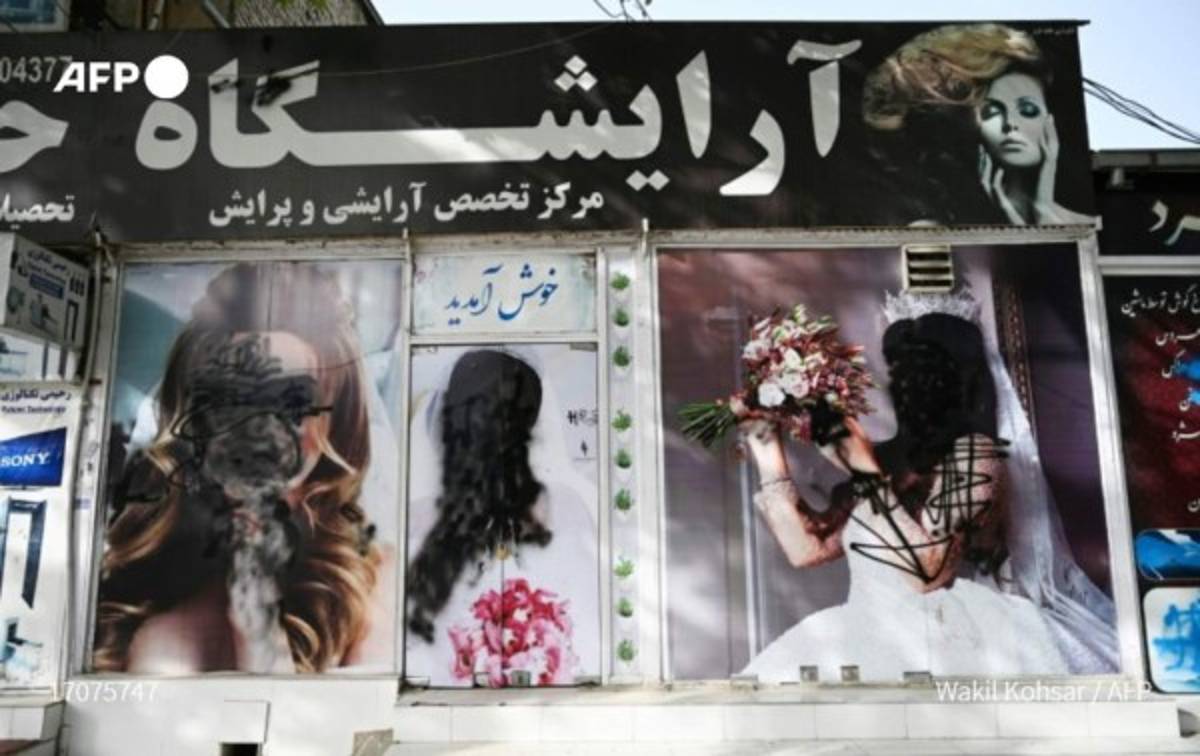 Dolorosa realidad en Kabul: así lucen las calles de la ciudad por el nuevo régimen talibán; las mujeres son borradas