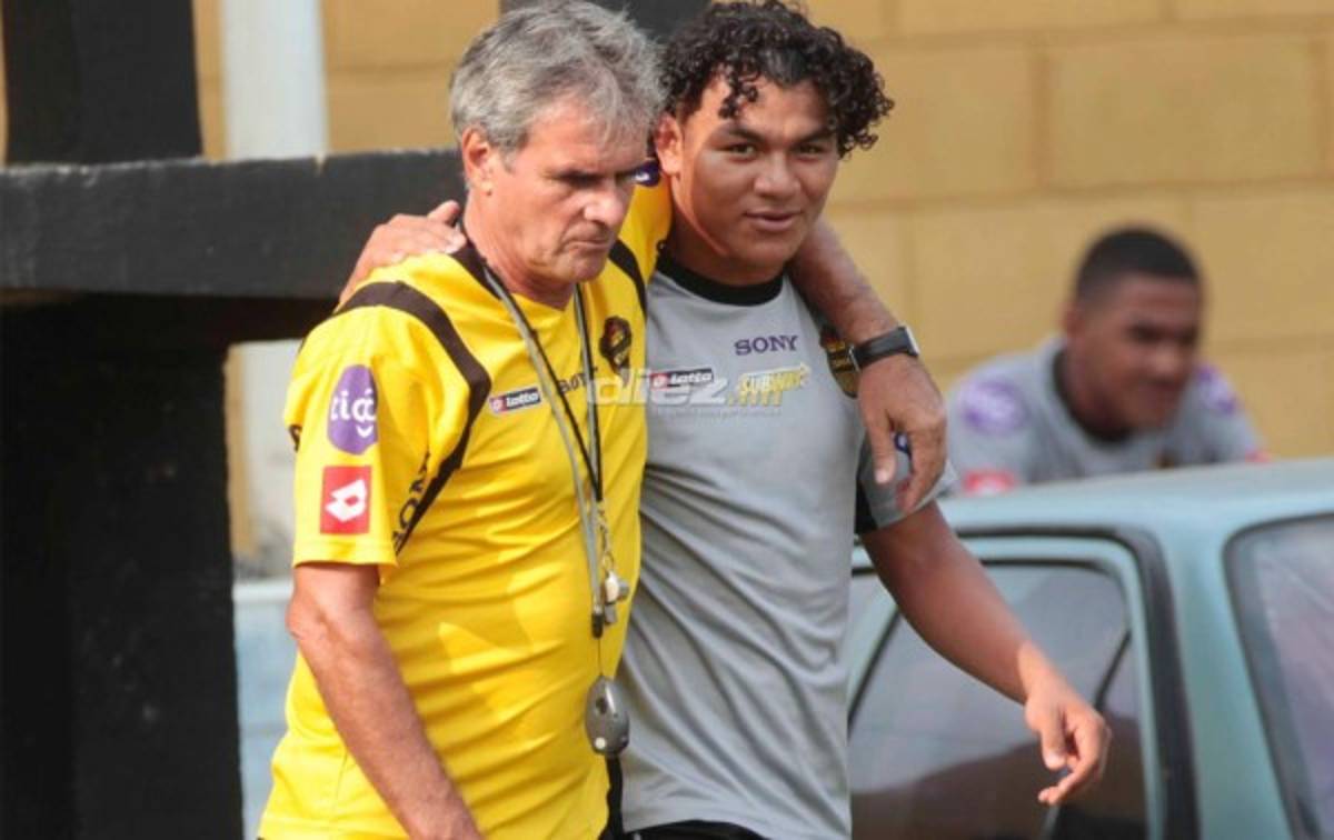 El mensaje de Mario Zanabria a Mario Martínez tras su salida del Real España