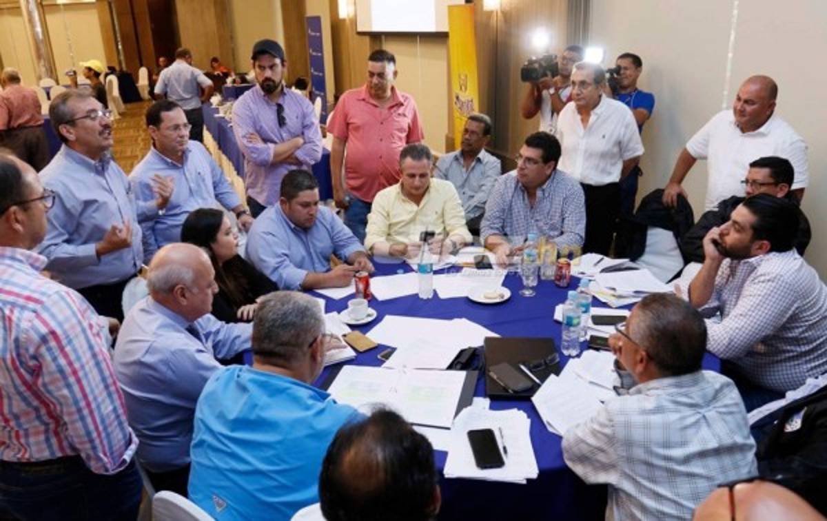 OFICIAL: Liga Nacional elimina el repechaje y se jugará en una pentagonal