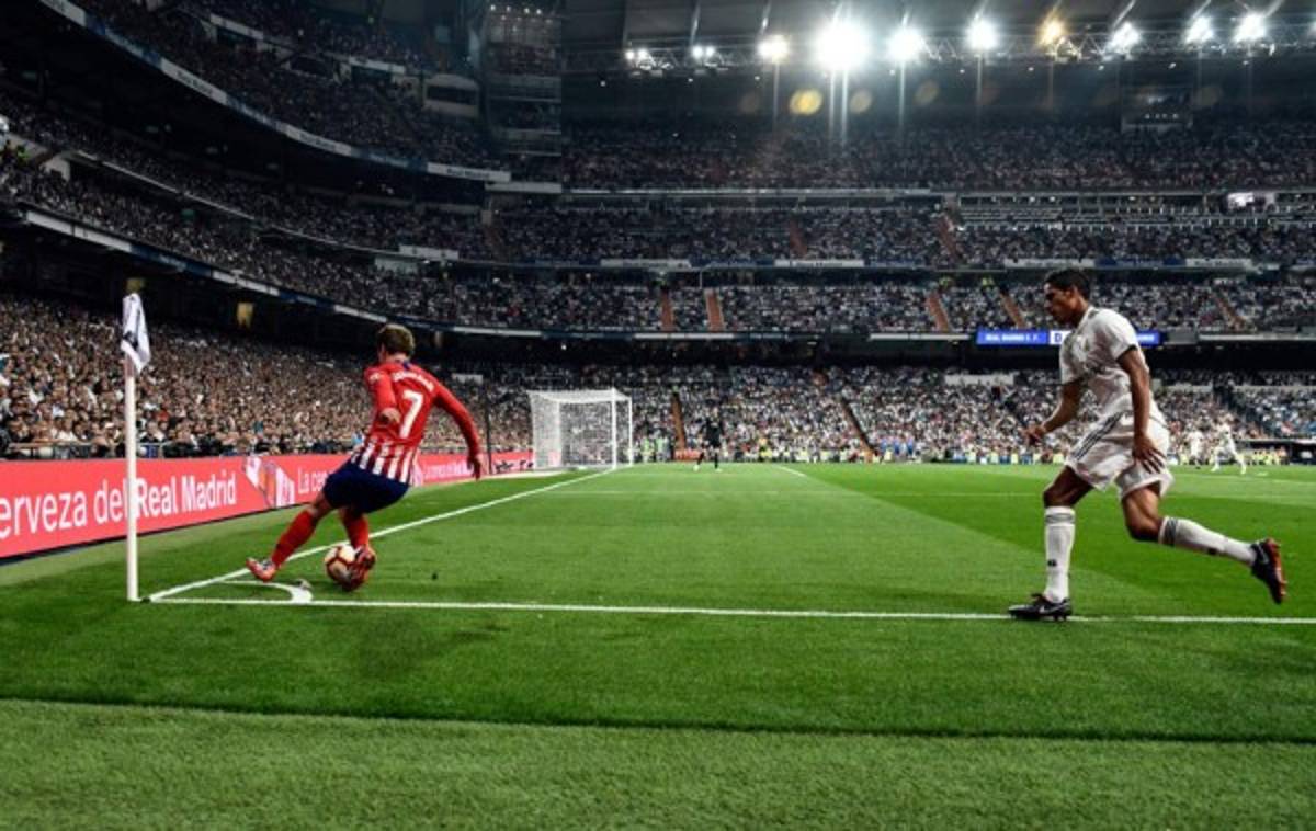 NO VISTE EN TV: Los botines de Griezmann y jugador del Madrid recibe atención tras juego