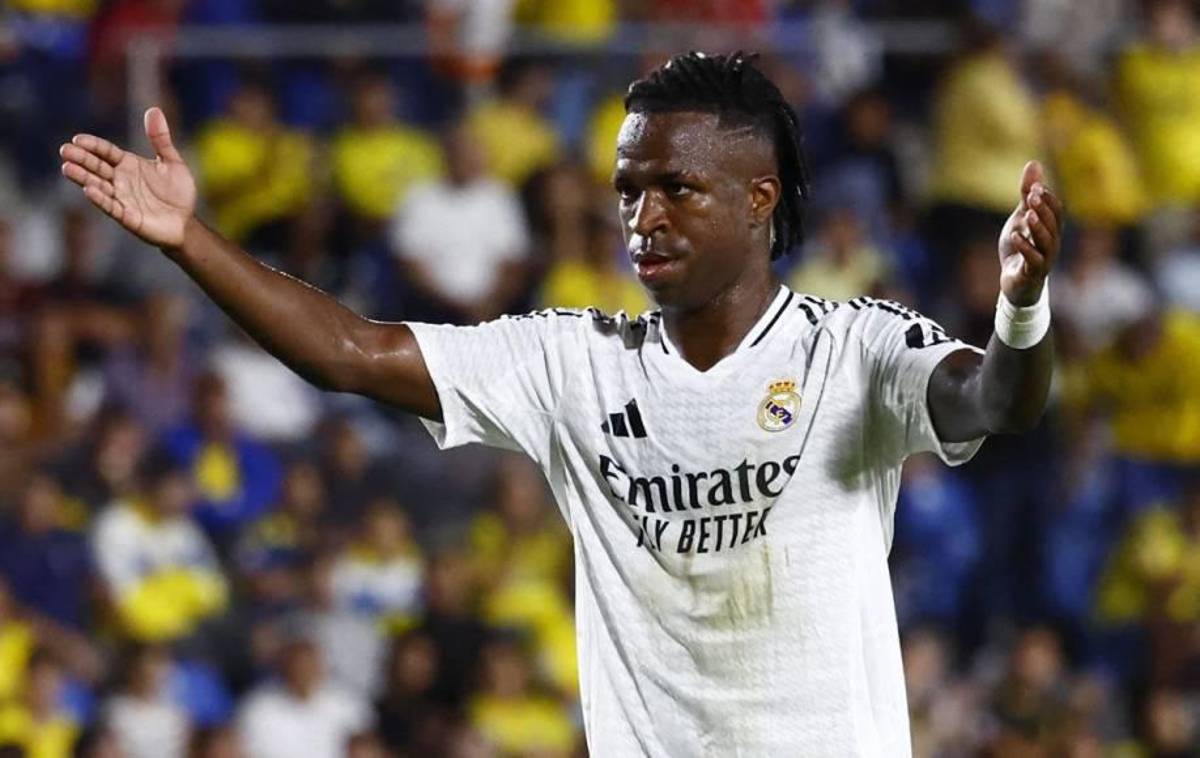 El motivo por el que Mbappé está frustrado con Vinicius y el feo gesto del brasileño: “A Cristiano no se lo quitaba”