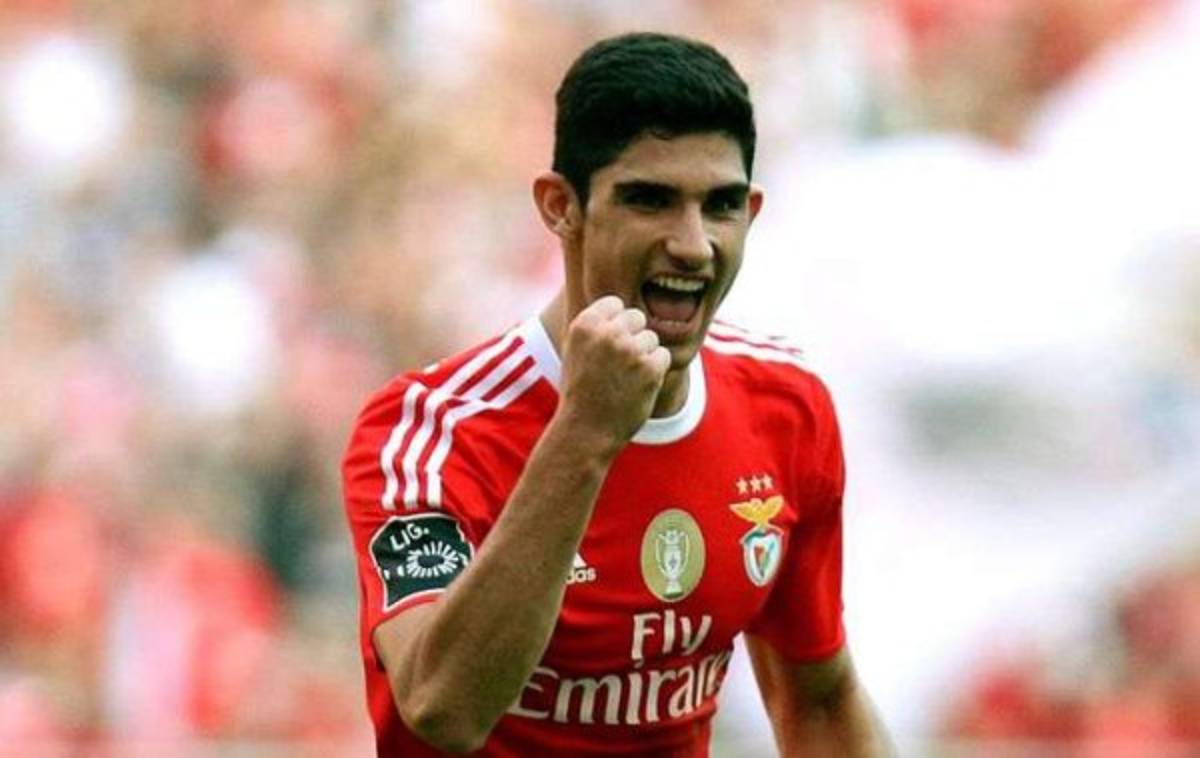 RUMORES Y FICHAJES: Zlatan rechaza oferta de China y James, a un paso de la Premier