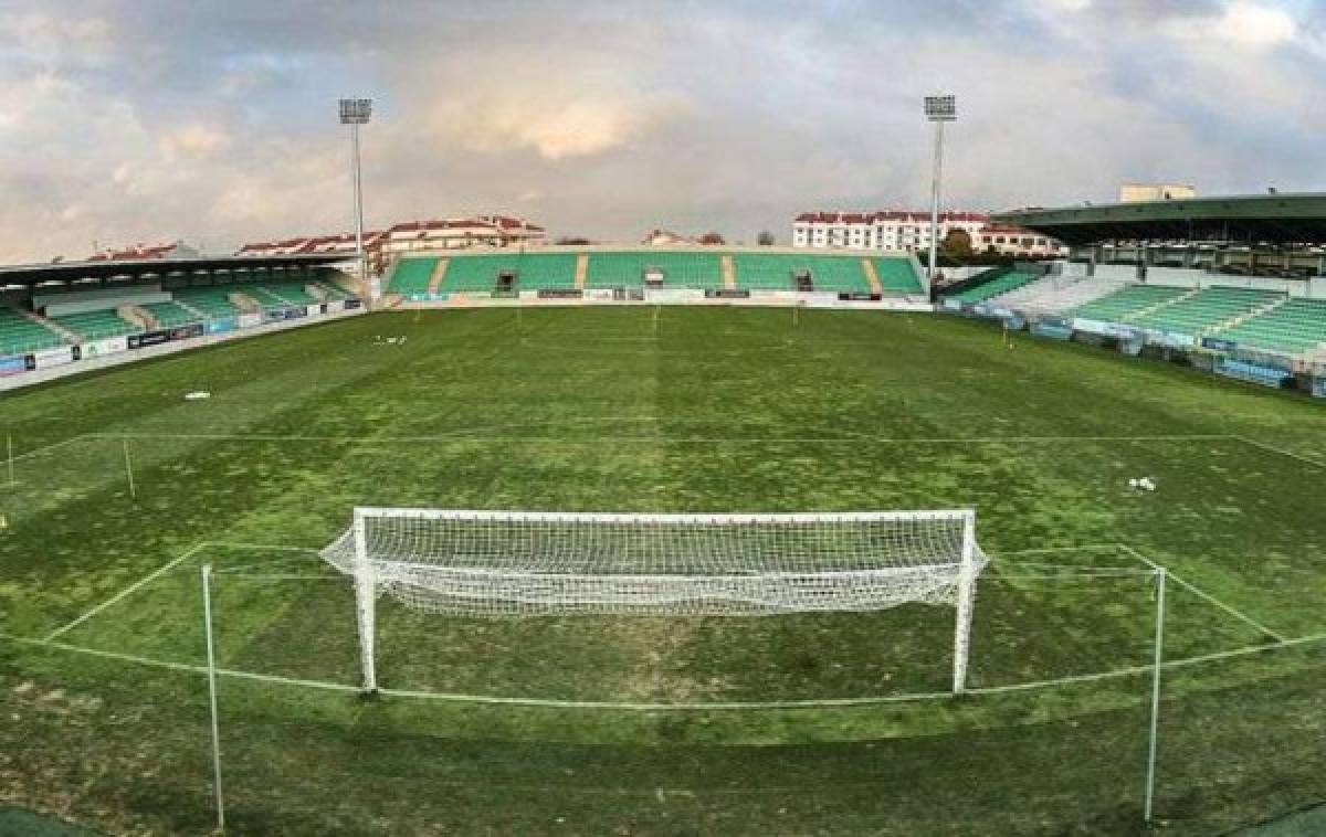 El pequeño y humilde estadio donde jugarán Rubilio Castillo y Jonathan Rubio en Tondela