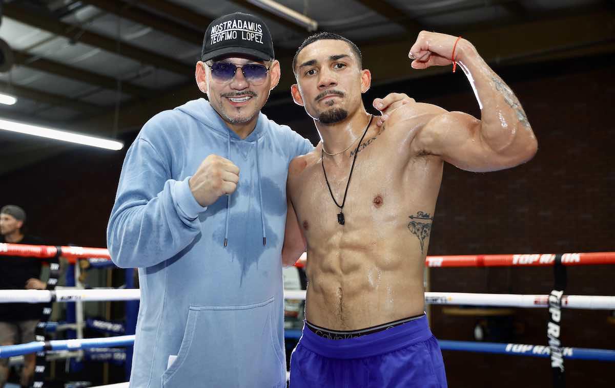 ¡Combate de lujo! El boxeador mexicano Canelo Álvarez se sube al ring con Teófimo López