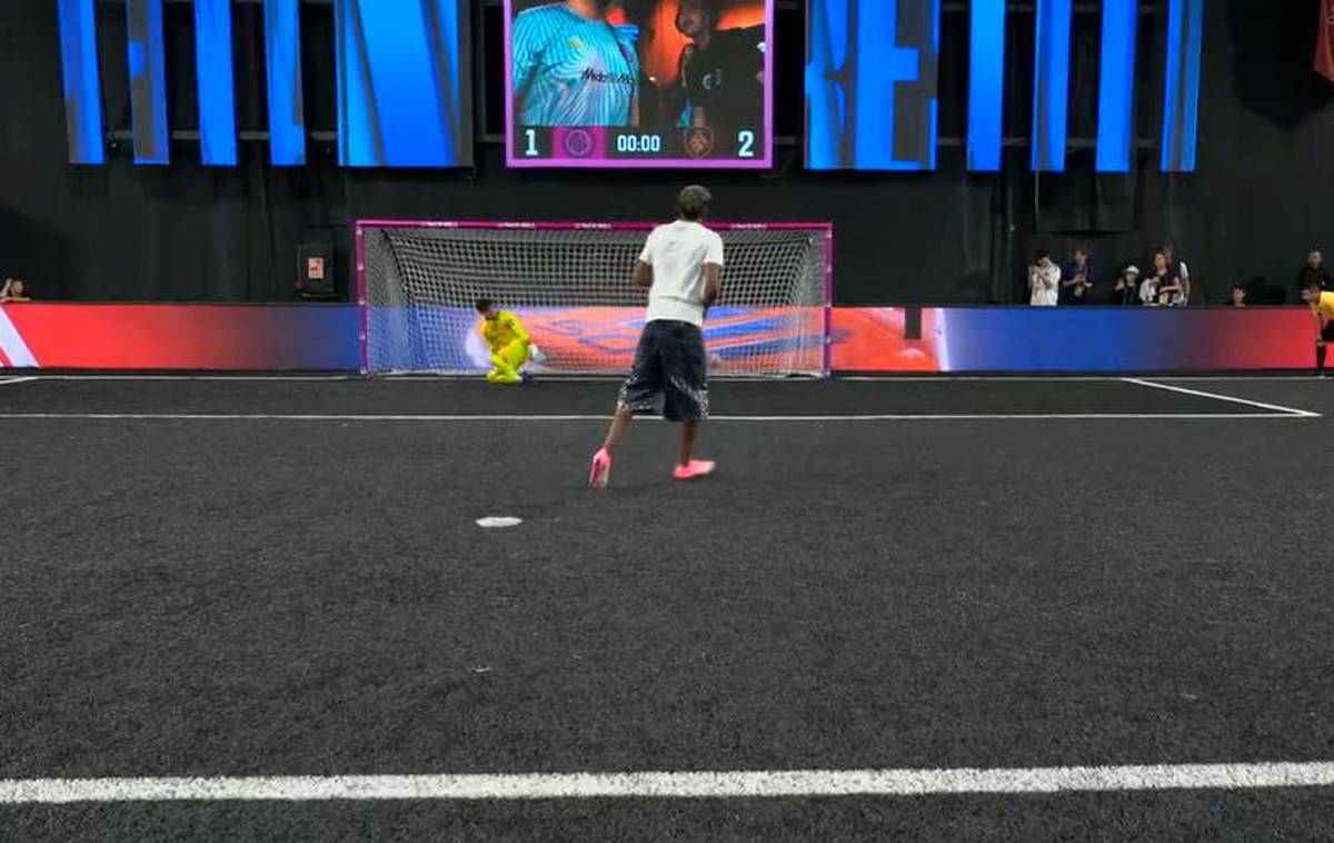 Así fue el debut de Lamine Yamal en la Kings League: anotó para la victoria de su equipo y las fotos con Nicki Nicole