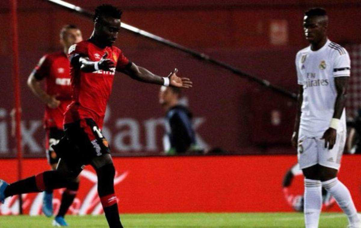 La expectación por Kubo, la seriedad de Zidane y la visita sorpresa en la derrota del Madrid ante Mallorca  