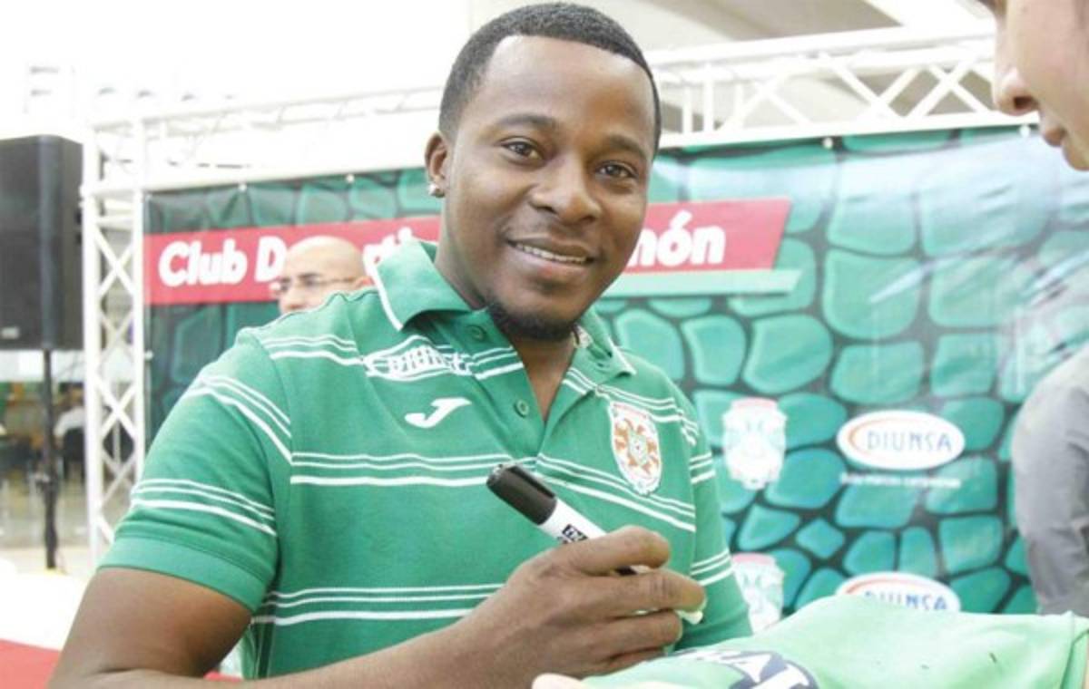 Grandes jugadores que regresaron al fútbol de Centroamérica