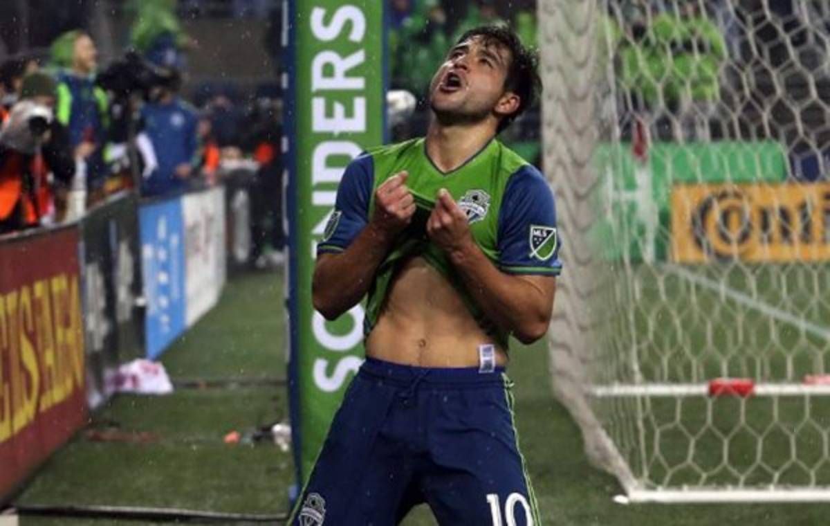 Un hondureño entre 40 nominados para ser MVP de la temporada