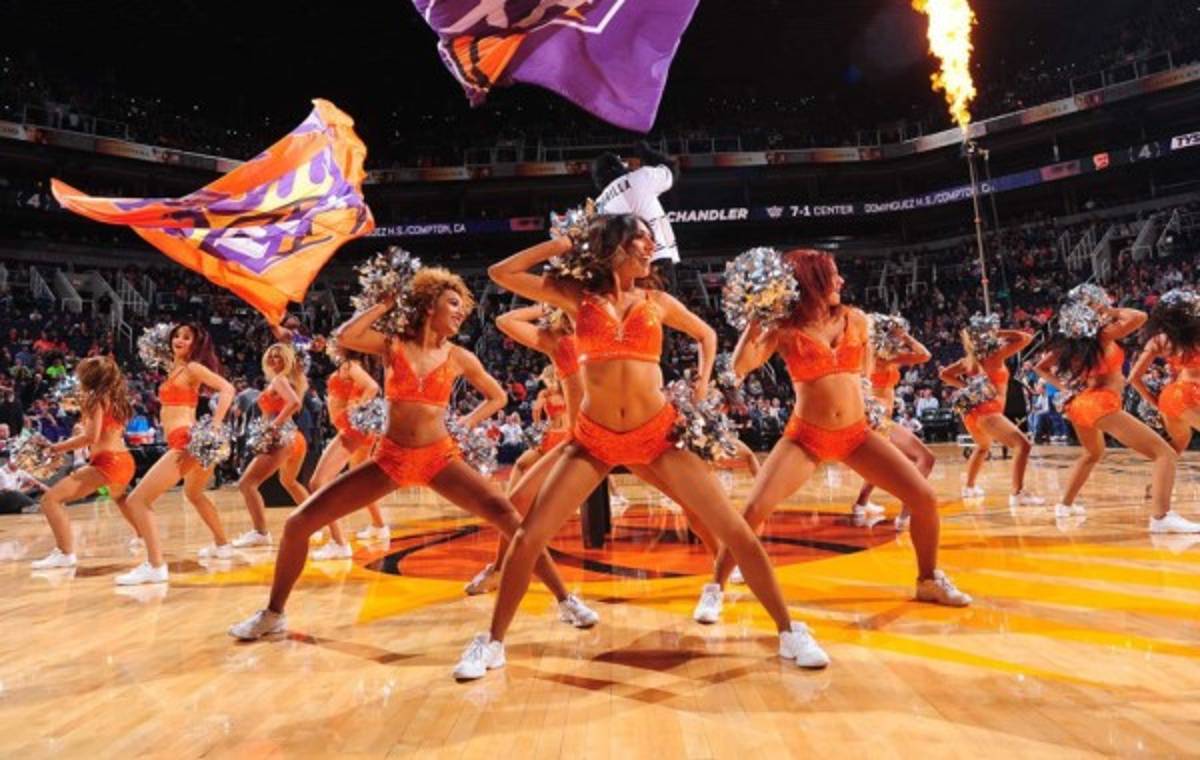 Las cheerleaders más hermosas de la temporada 2015-16 en la NBA