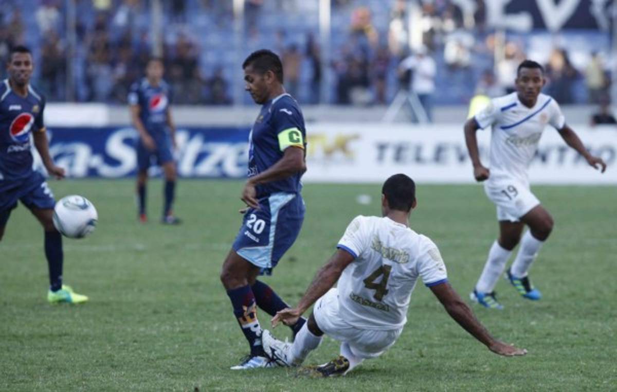 Fotos memorables de los clásicos Olimpia-Motagua