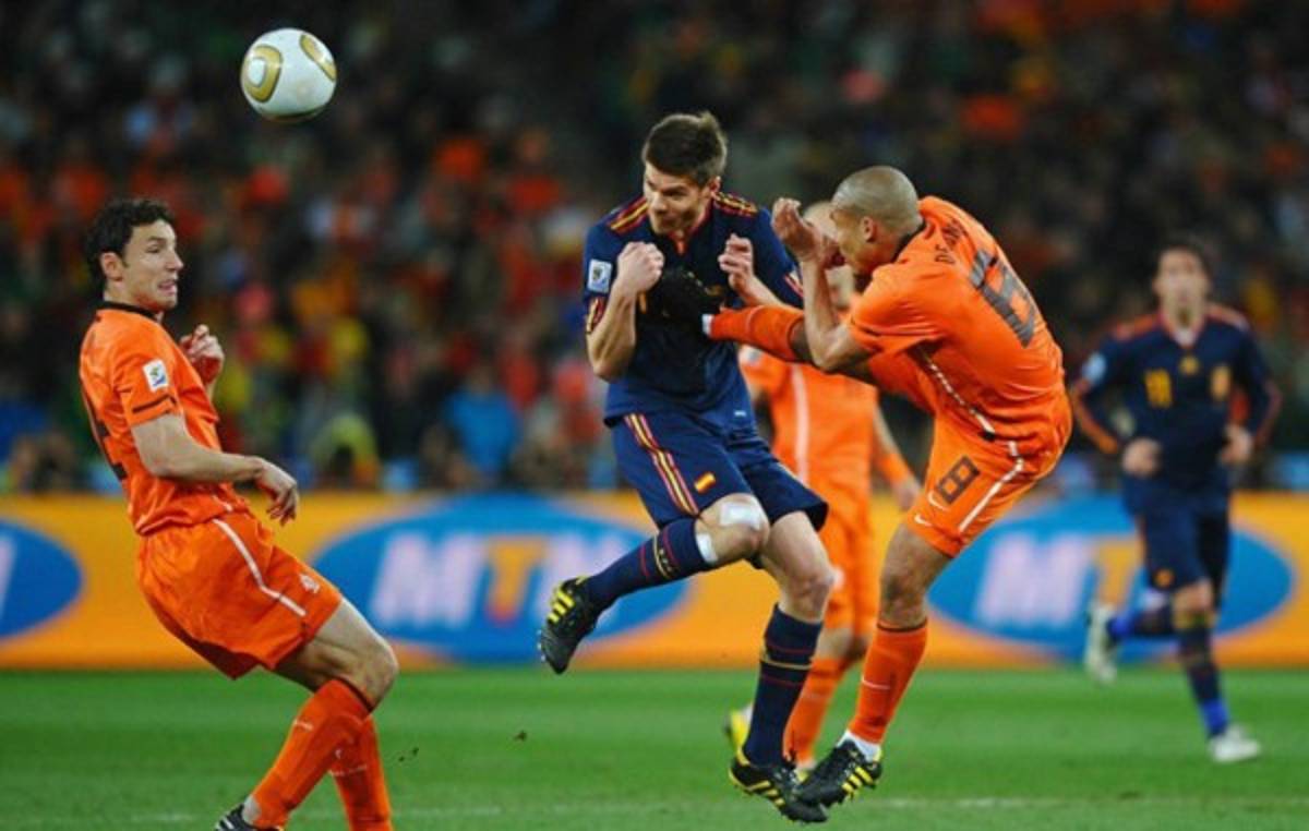 Las patadas más terribles en el fútbol mundial