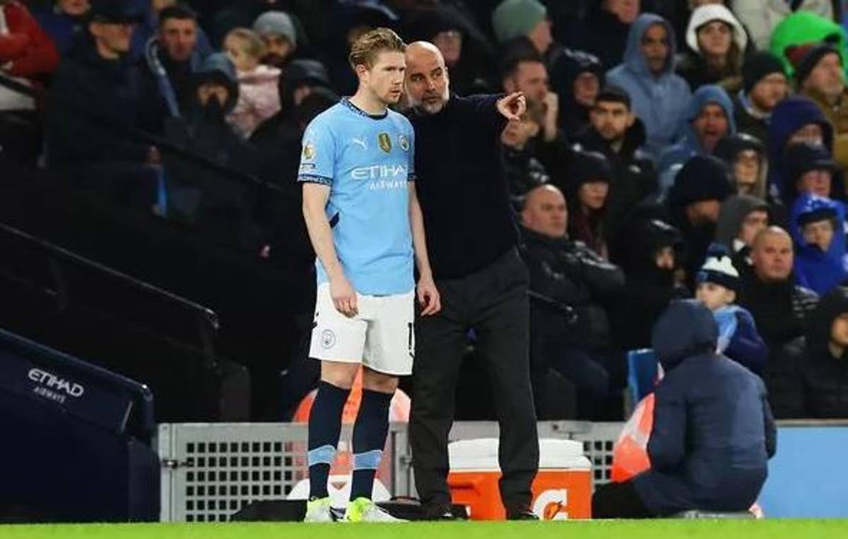 “Algo no está bien entre Guardiola y él”: revelaron el motivo que tendría en crisis al Manchester City