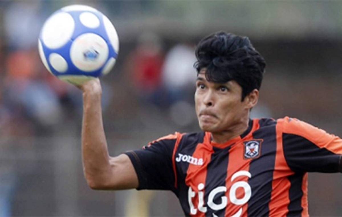 Olimpia domina el once ideal la Concacaf con Costly a la cabeza