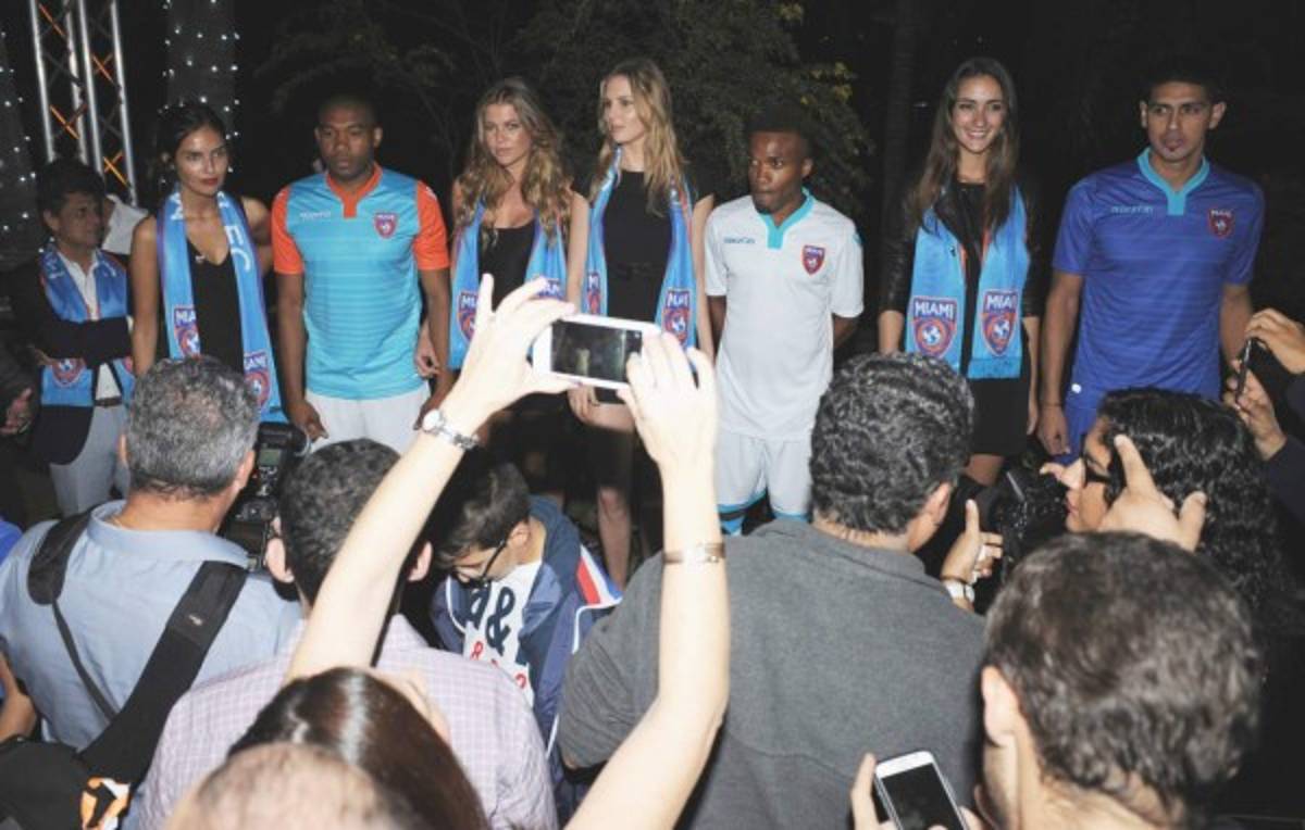 FOTOS: Así han sido los primeros días de Wilson Palacios como jugador del Miami FC