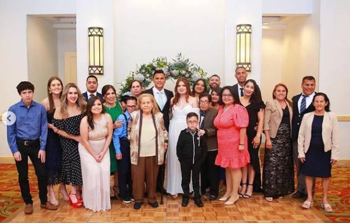 El futbolista Denil Maldonado comparte nuevas fotos de su boda con Iving Bruni ¿A quién invitó?
