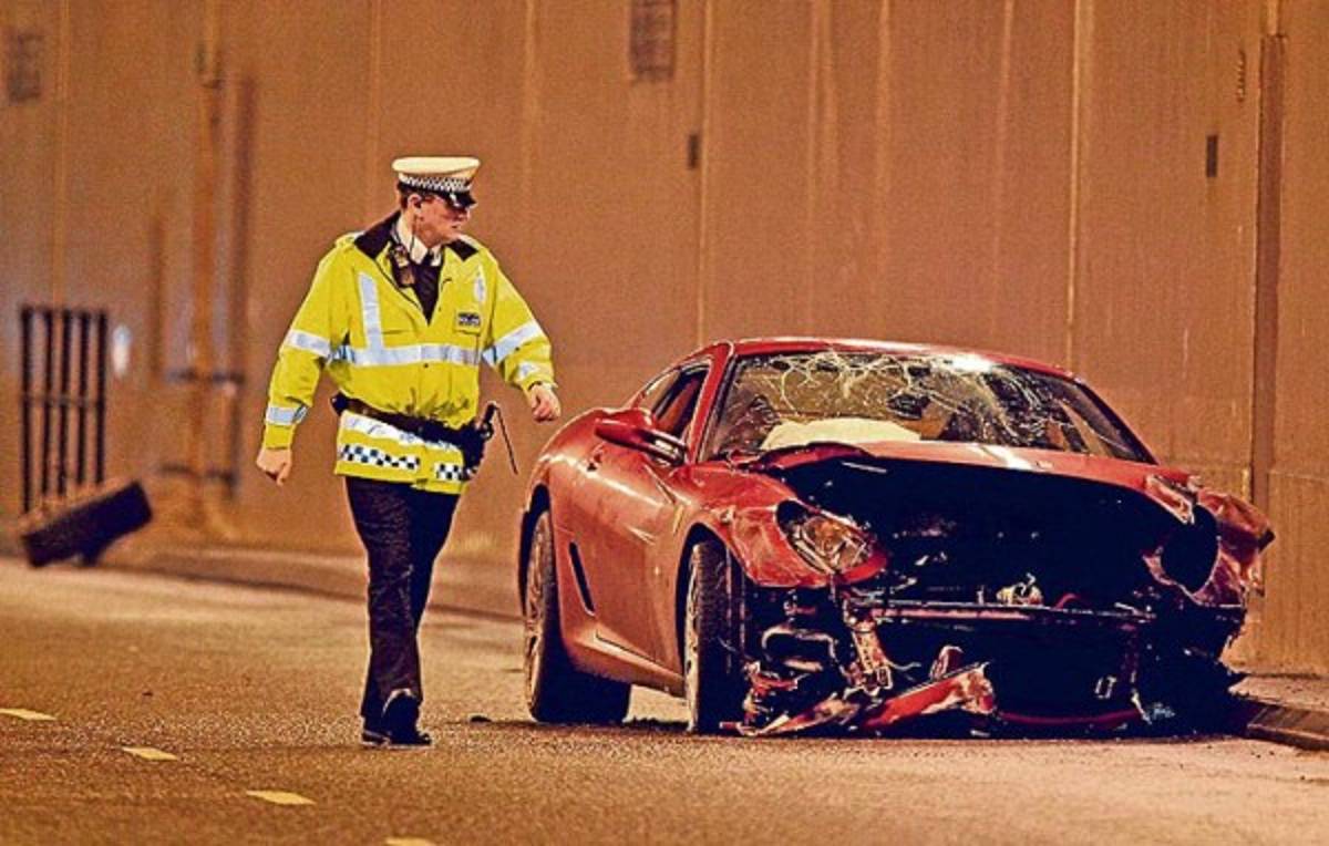 Choques de muerte: Futbolistas que excedieron el límite de velocidad y destruyeron sus lujosos autos